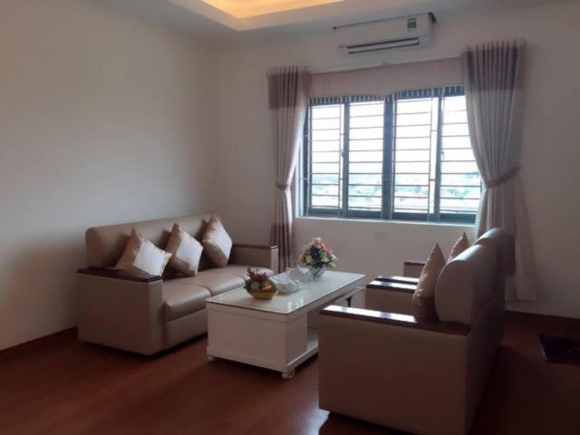 Hong Kong 2 Hotel Vinh Exterior photo